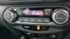 Nissan Juke 1.0 DiG-T 114 Tekna 5dr Petrol Hatchback